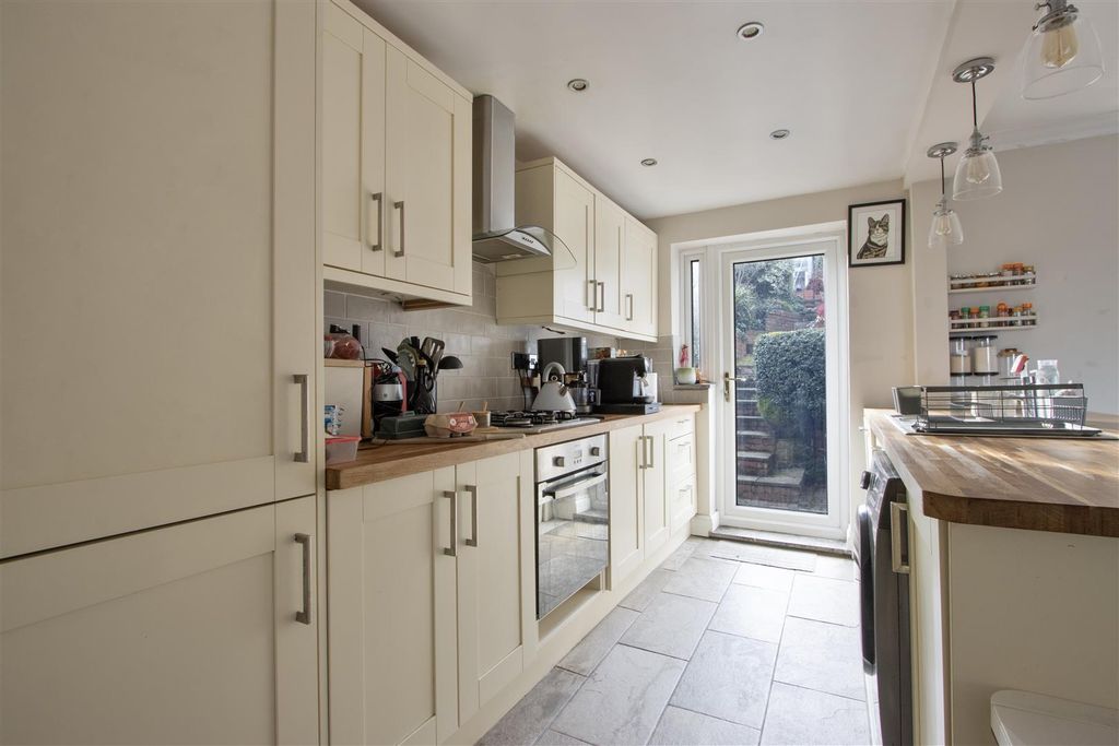 Property photo 3 of 22 Open Plan Kitchen/Dining Room