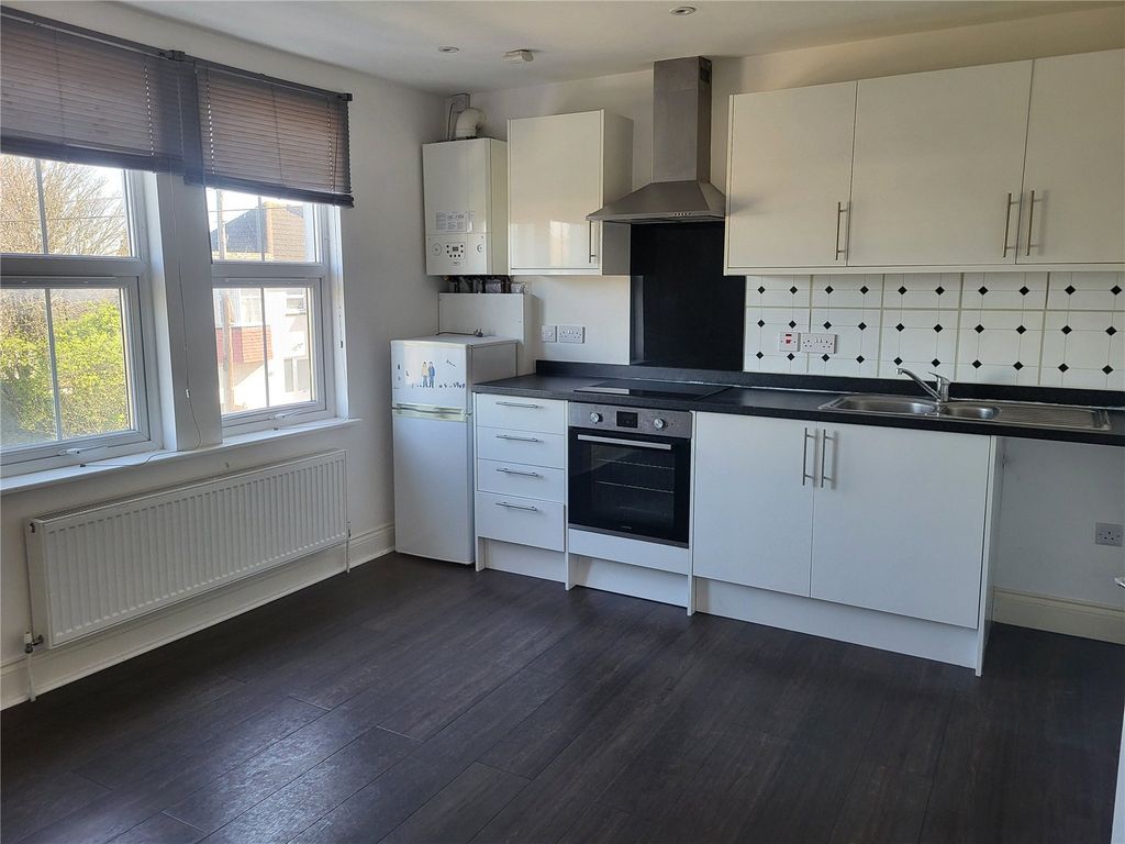 Property photo 2 of 14 Picture No. 07