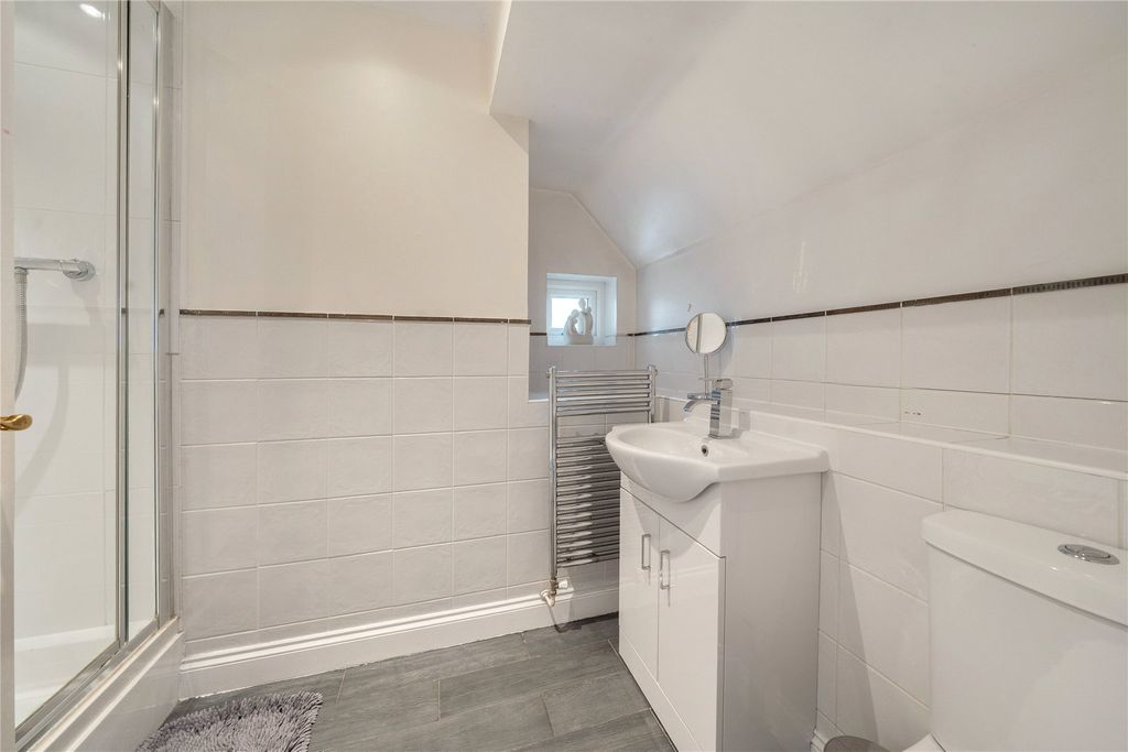 Additional image 30 of 6 bed country house for saleSandringham Drive, Dartford, Kent DA2