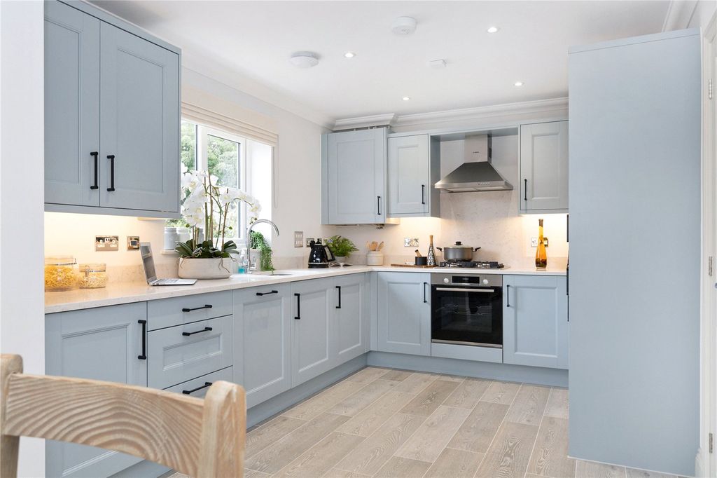 Property photo 3 of 18 Picture No. 09