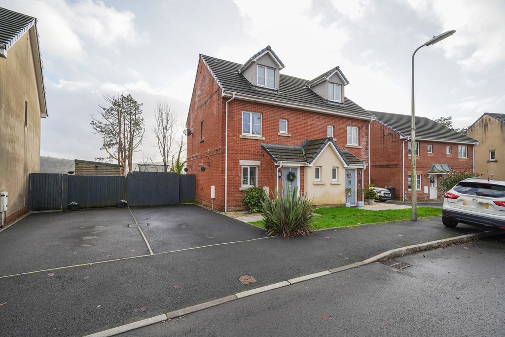 Property photo 2 of 28 Dsc03902