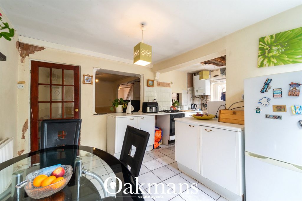 Property photo 3 of 22 Picture No. 23