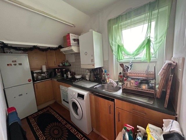 Property photo 3 of 5