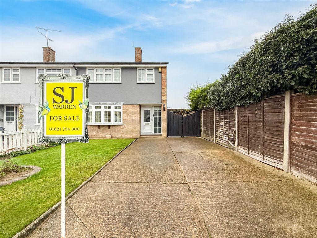 Property photo 1 of 21 Front