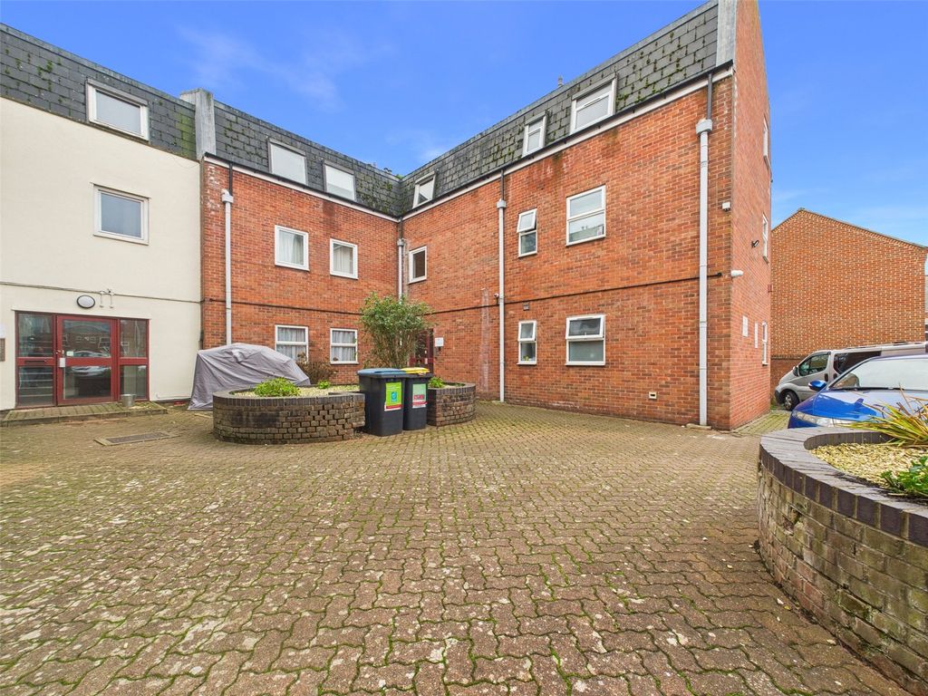 Property photo 1 of 8 Picture No. 07