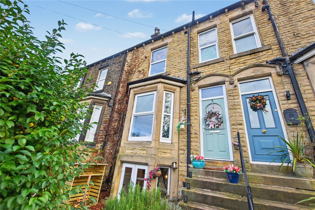 Property photo 1 of 23 Picture No. 16