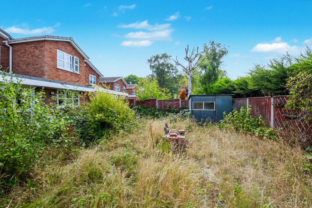 Property photo 3 of 21 25 Swallowfields Road, Dudley, Dy3 3Tr