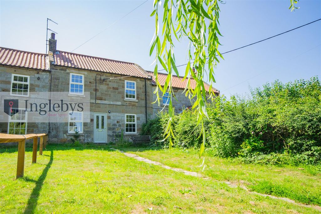 Property photo 1 of 31
