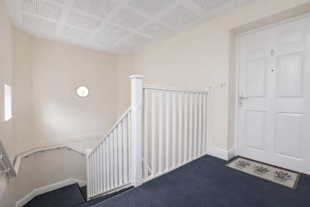 Property photo 2 of 15 4689d791-86F8-4254-B9B9-71A2dc91Defe.Png