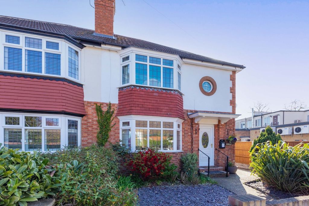 Property photo 1 of 13