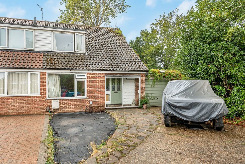 Property photo 1 of 27