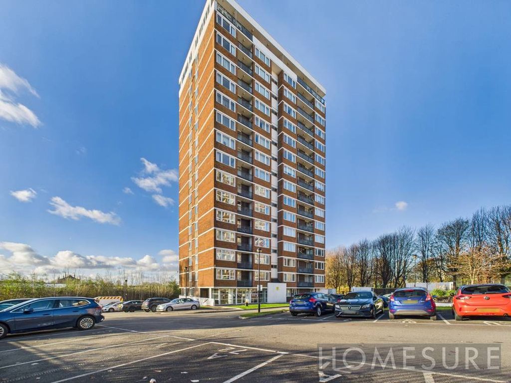 Property photo 1 of 28