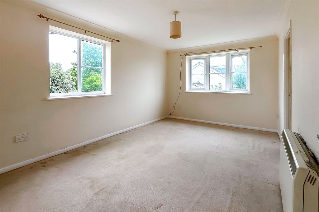 Property photo 3 of 9 Picture No. 05