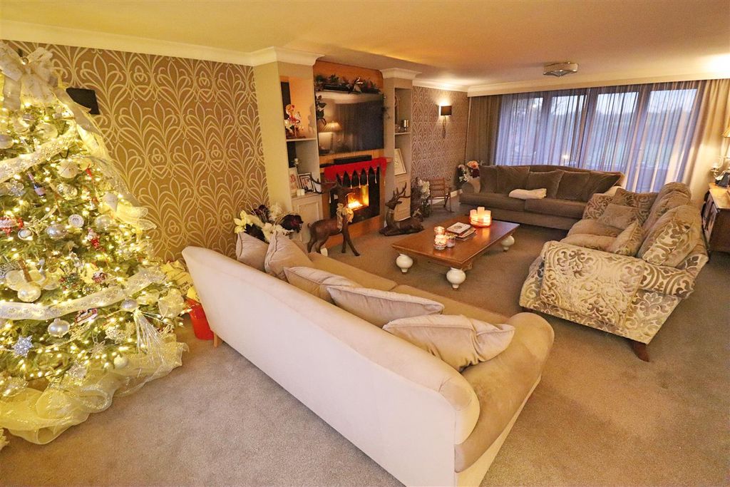 Property photo 2 of 48 Img_1764.Jpg