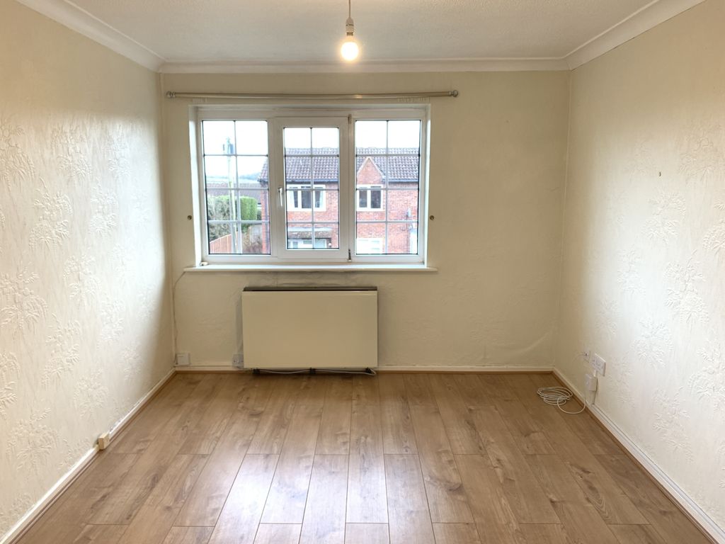 Property photo 3 of 15 Img_0400