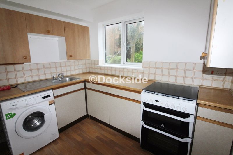 Property photo 3 of 6 Photo 1