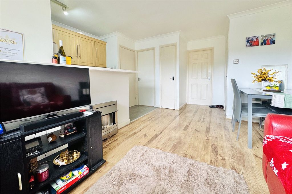 Property photo 2 of 8 Picture No. 07