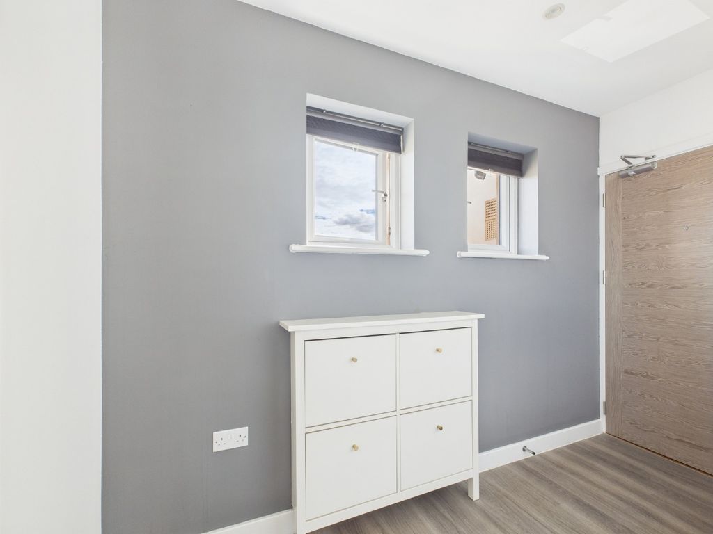 Property photo 3 of 16 4131023