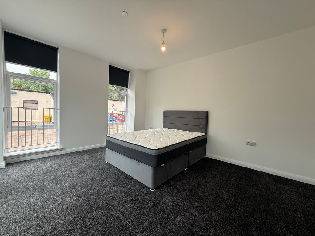Property photo 3 of 4