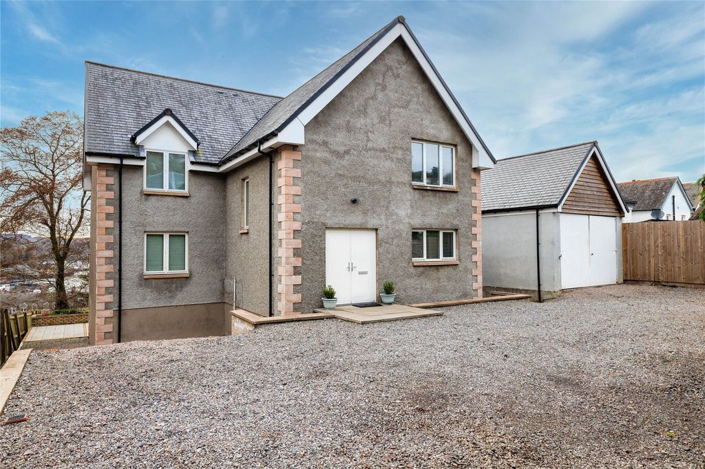 Property photo 3 of 25 Picture No. 20