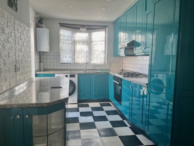 Property photo 3 of 14 R1