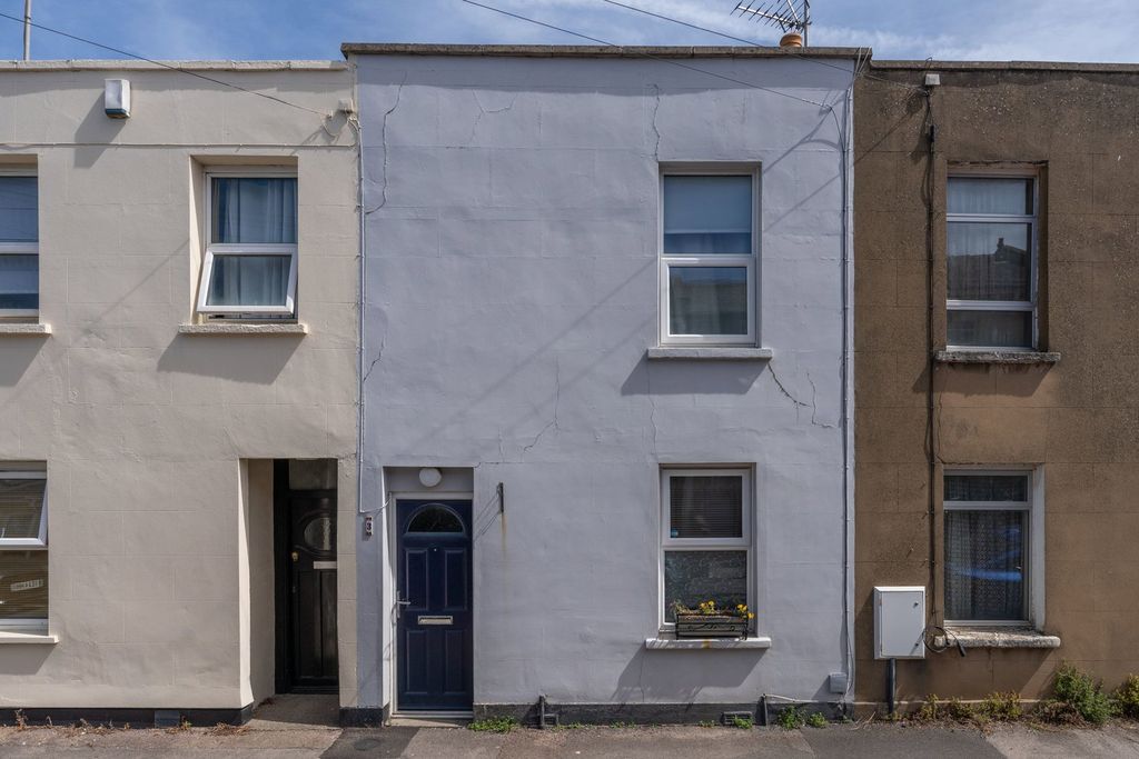 Property photo 1 of 1