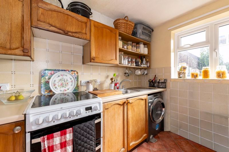 Property photo 3 of 13 Photo 8