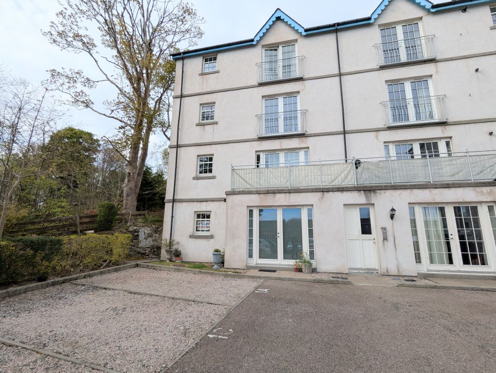 Property photo 3 of 25