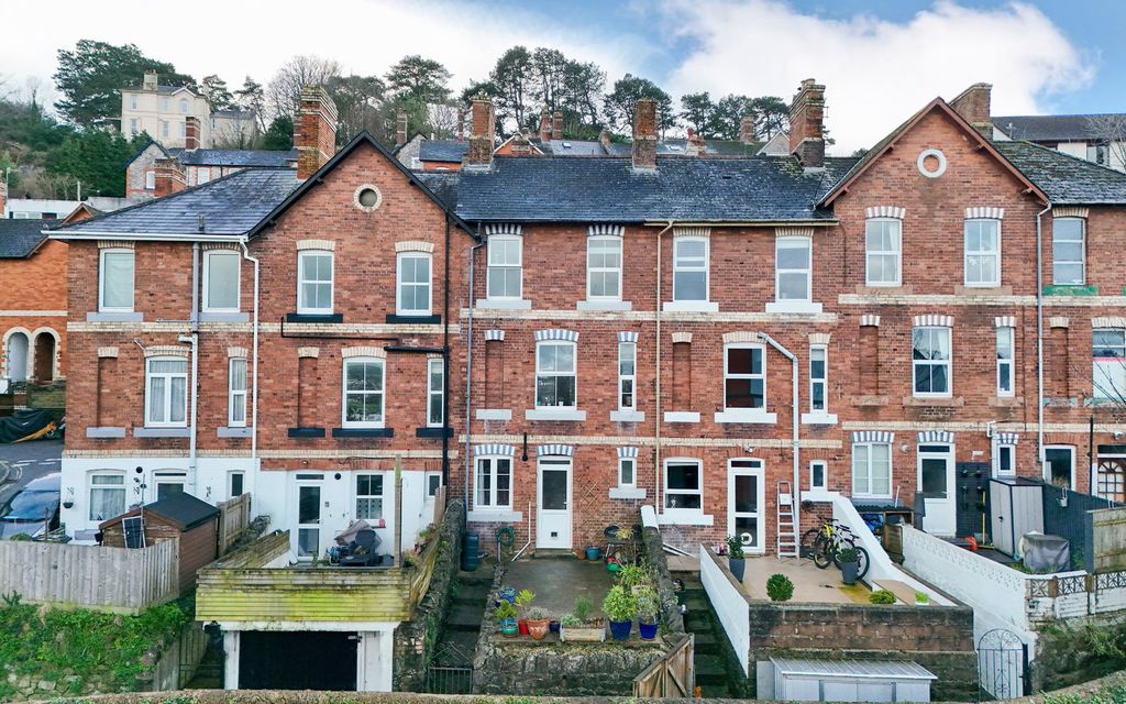 Property photo 1 of 23