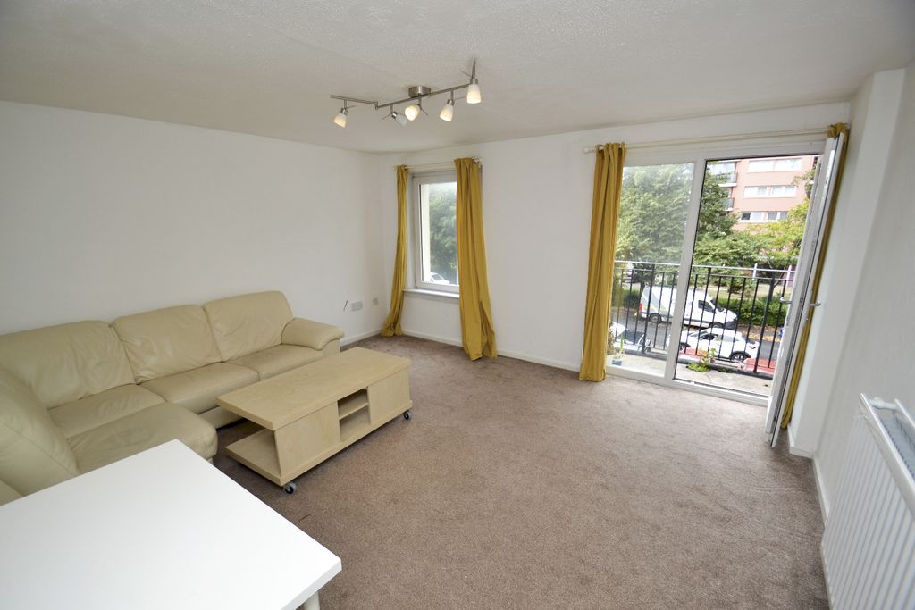 Property photo 2 of 21 5539782