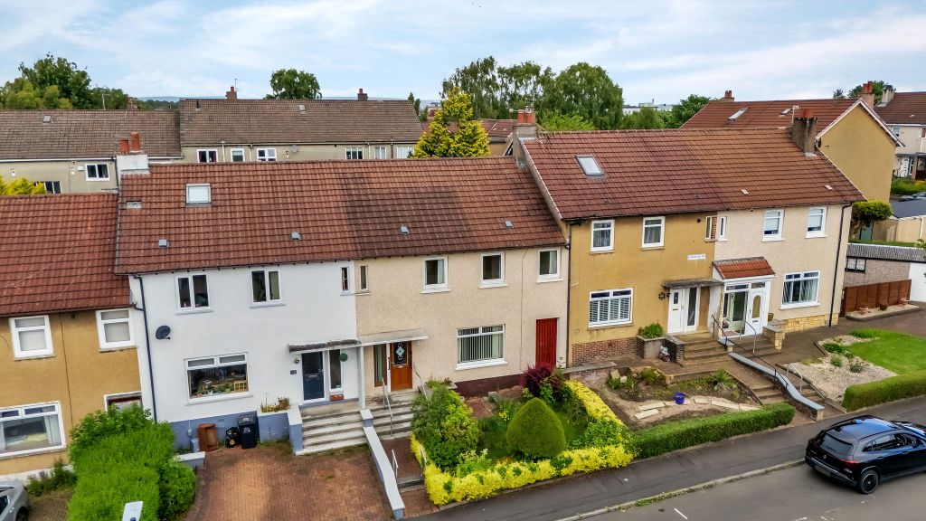 Property photo 3 of 28 003