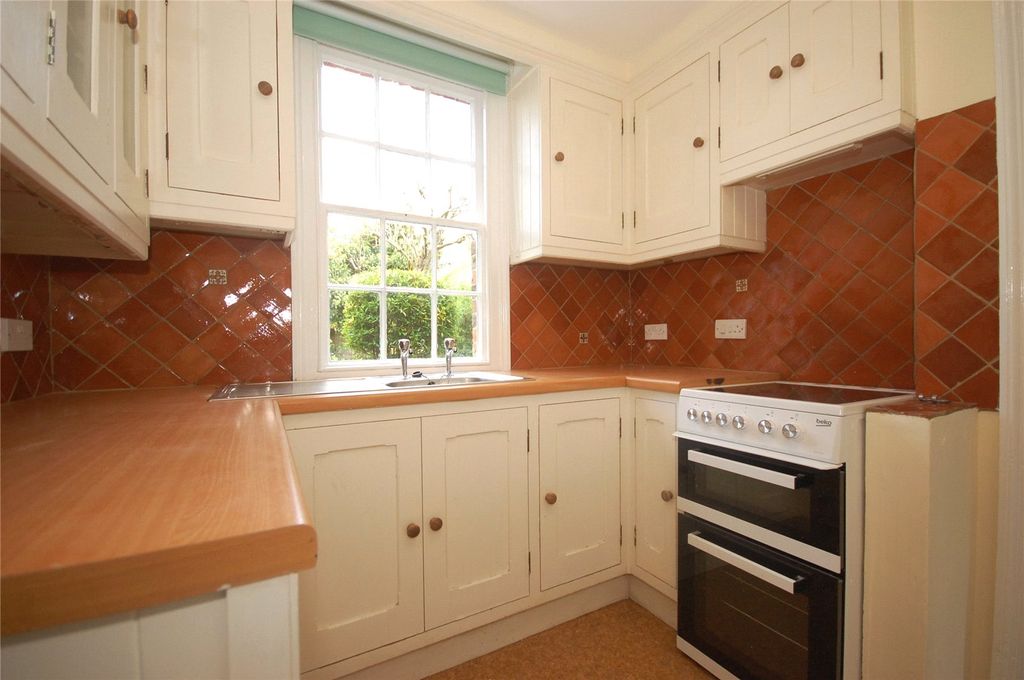 Property photo 3 of 15 Picture No. 05