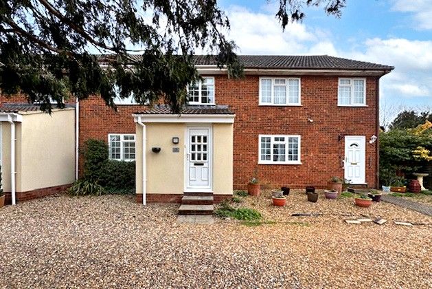 Property photo 1 of 16 5