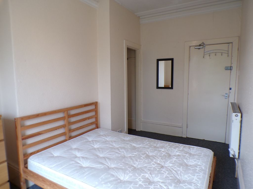 Property photo 1 of 9 A Spacious And Tidy Double Bedroom, Perfect For St...