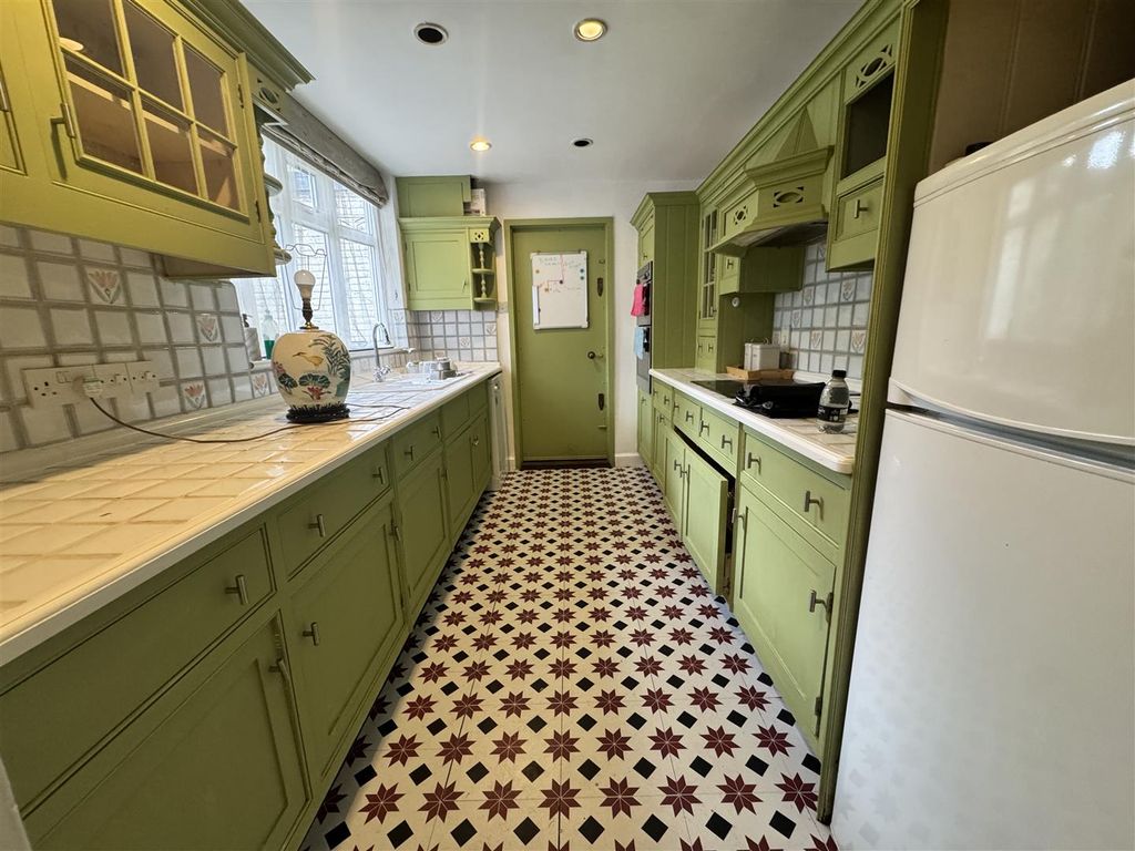 Property photo 1 of 13 Img_8629.Jpg