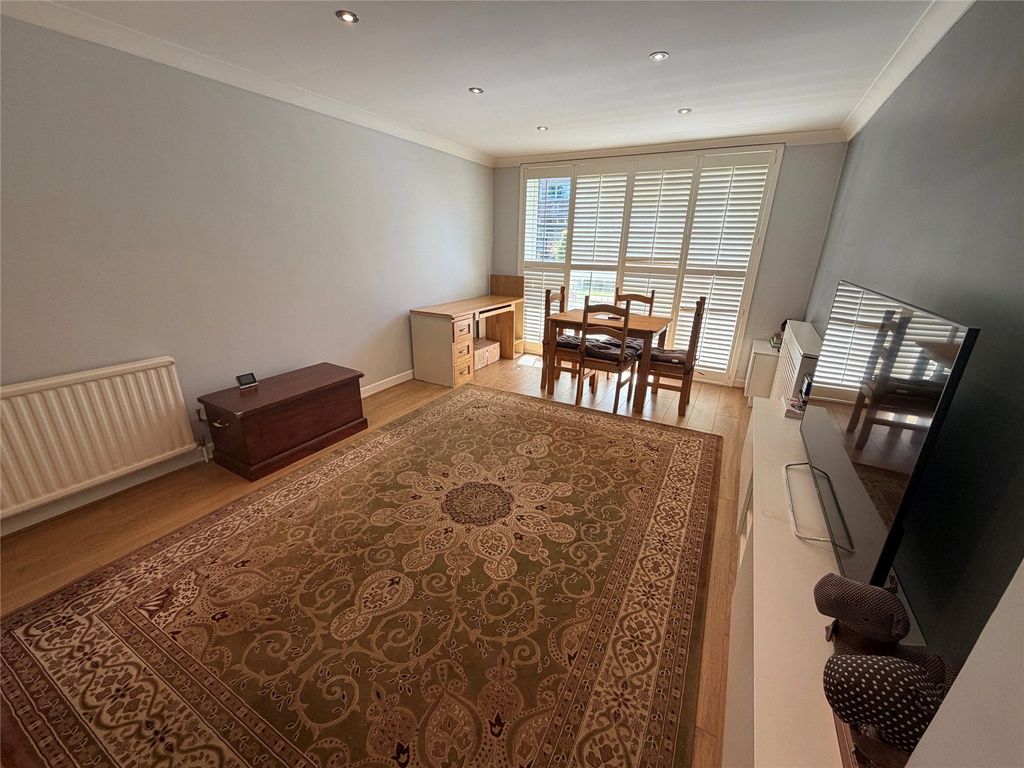 Property photo 2 of 10 Picture No. 07