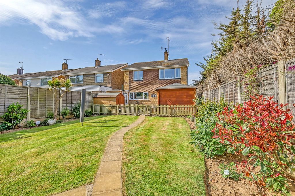 Property photo 3 of 17 Picture No. 20