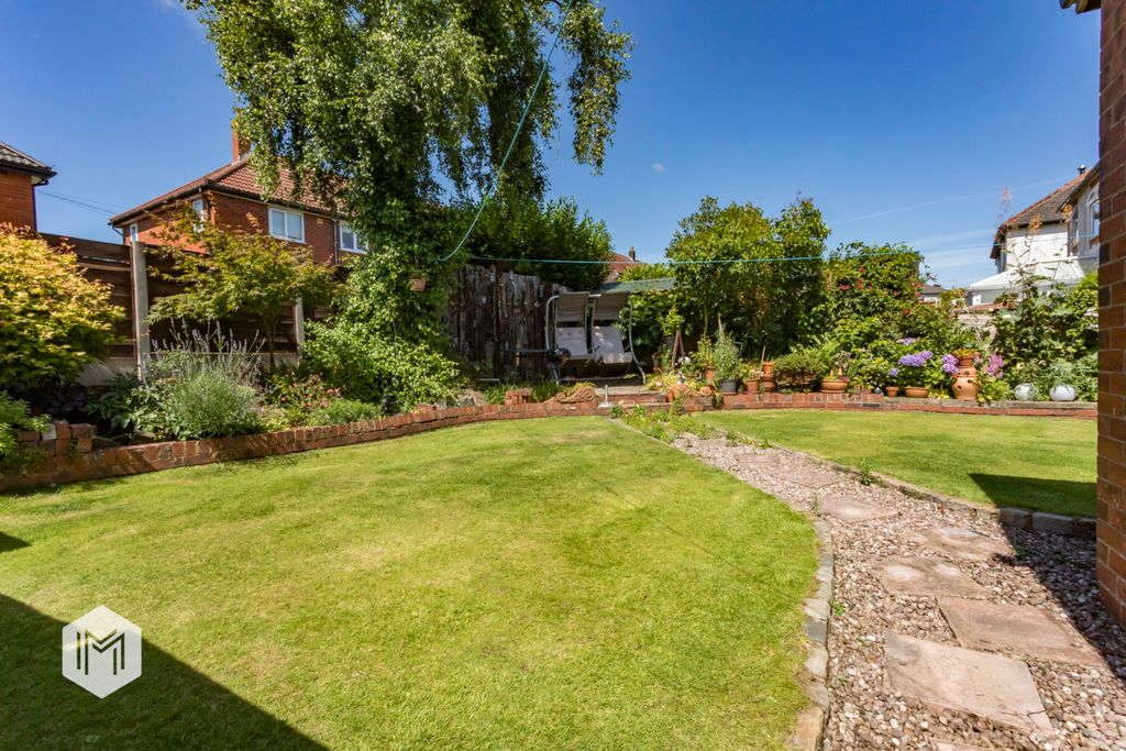 Property photo 2 of 19 Picture No. 06