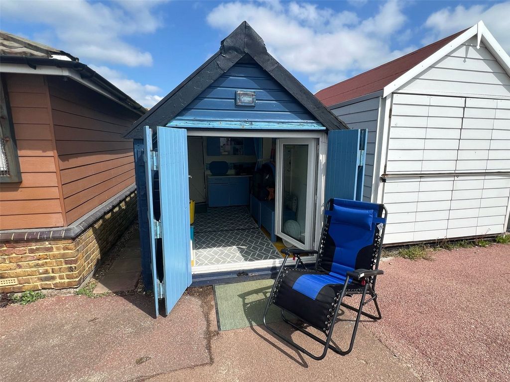 Property photo 3 of 15 Picture No. 14