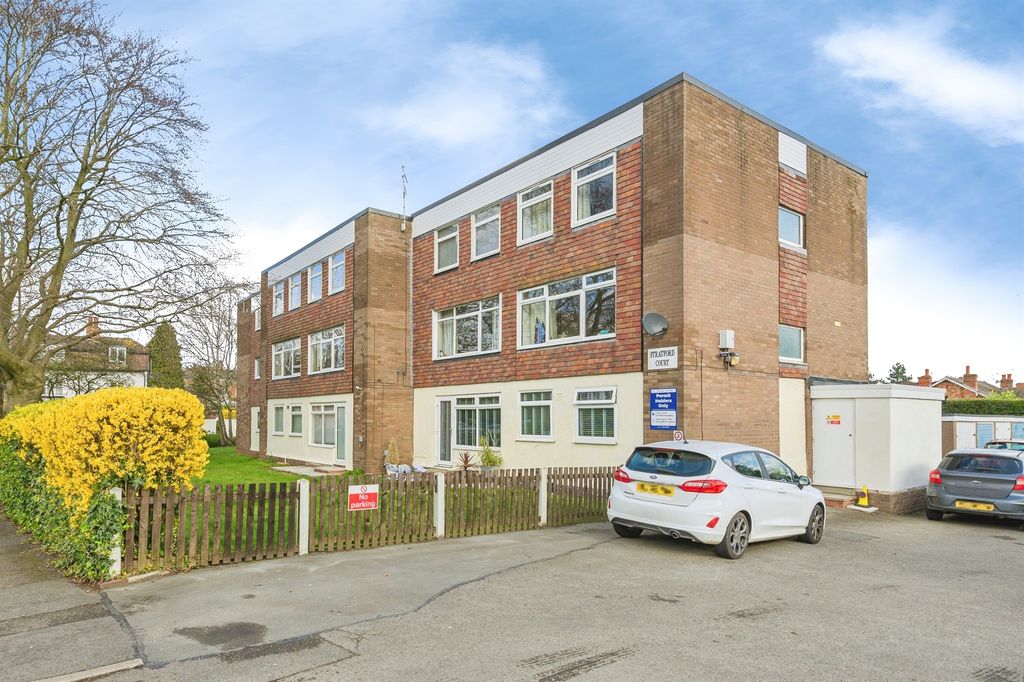 Property photo 3 of 17