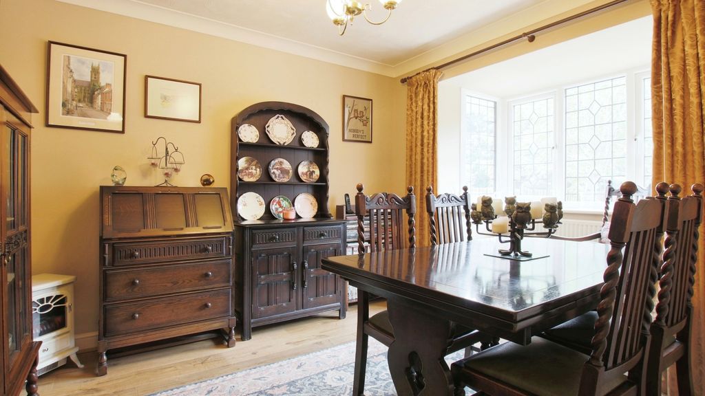 Property photo 3 of 23 3530568