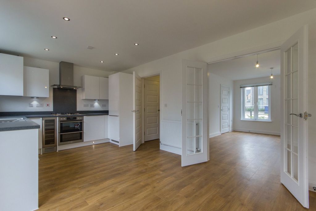Property photo 2 of 15 Picture No. 02