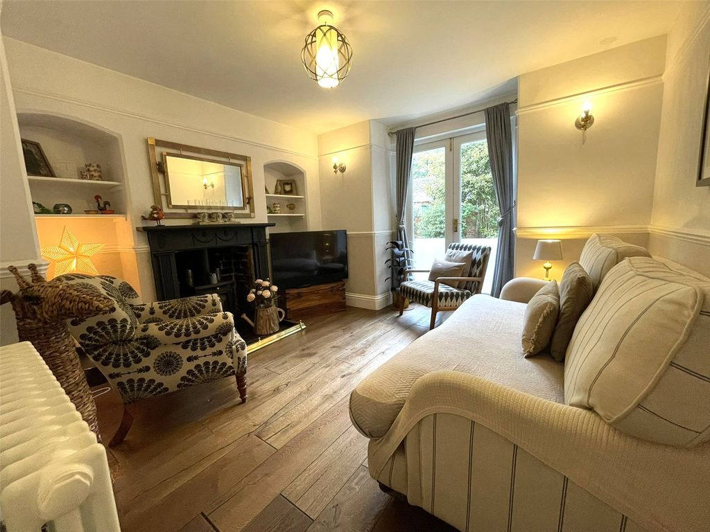 Property photo 2 of 18 Picture No. 13