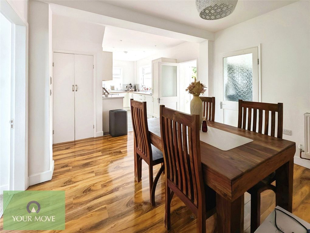 Property photo 3 of 14 Dining Room