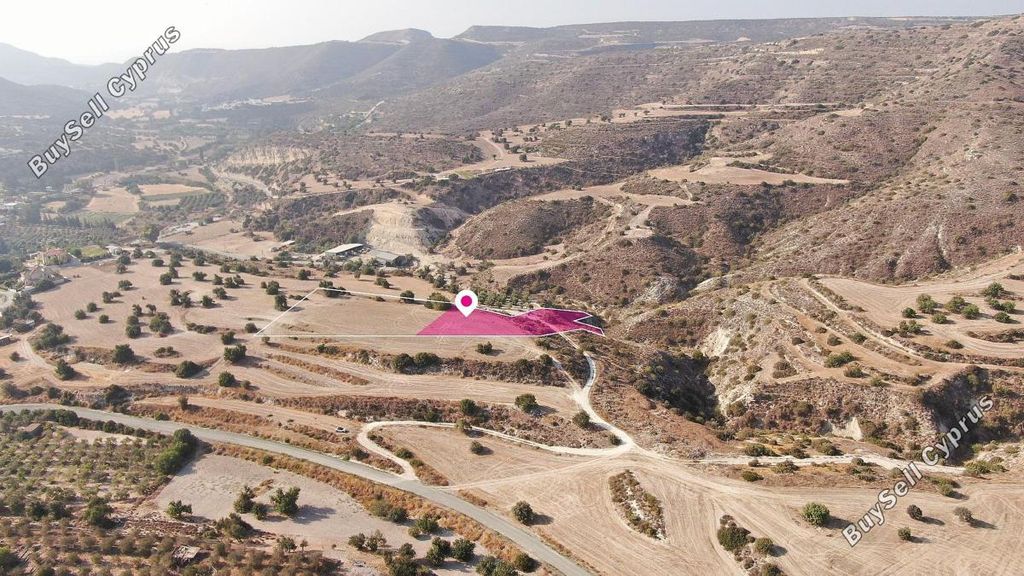 Property photo 2 of 5