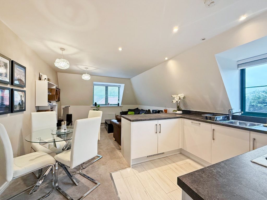 Property photo 1 of 13 4752961