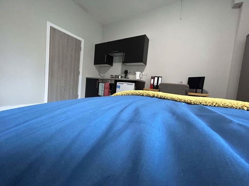 Property photo 2 of 8 Bedroom