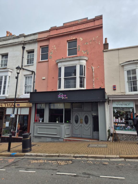 Property photo 1 of 4