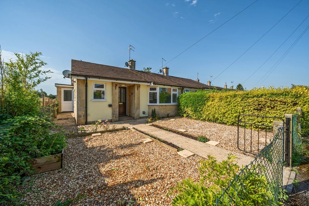 Property photo 1 of 18 148356816A3A4A443Df25