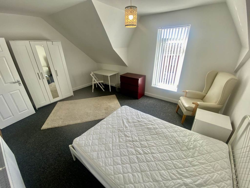 Property photo 2 of 10 Img_5757